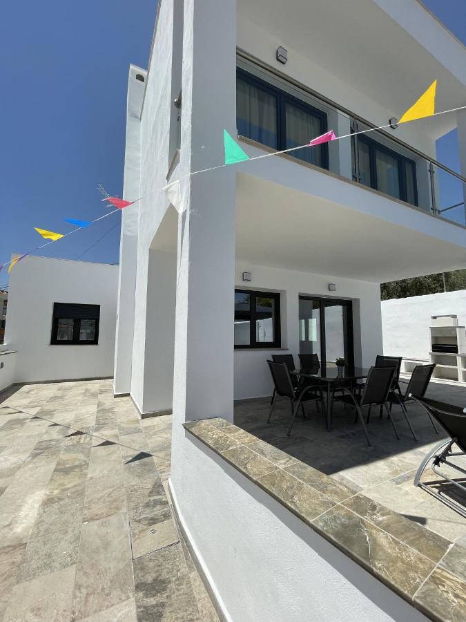 Villa La Fuente Mondron Exterior photo