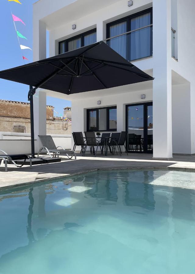 Villa La Fuente Mondron Exterior photo